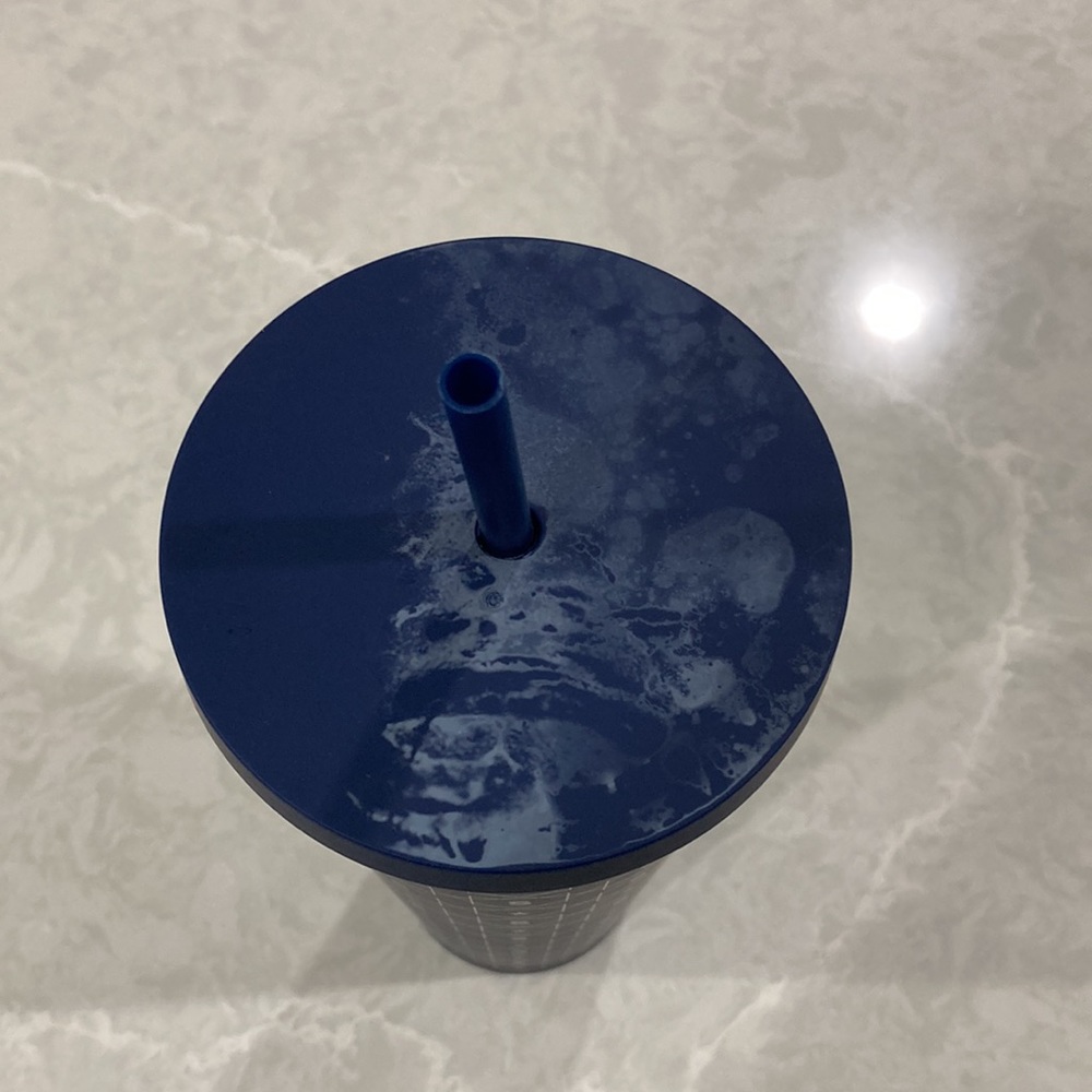 Starbucks 24 oz tumbler matte navy blue with star print - Picture 4 of 6